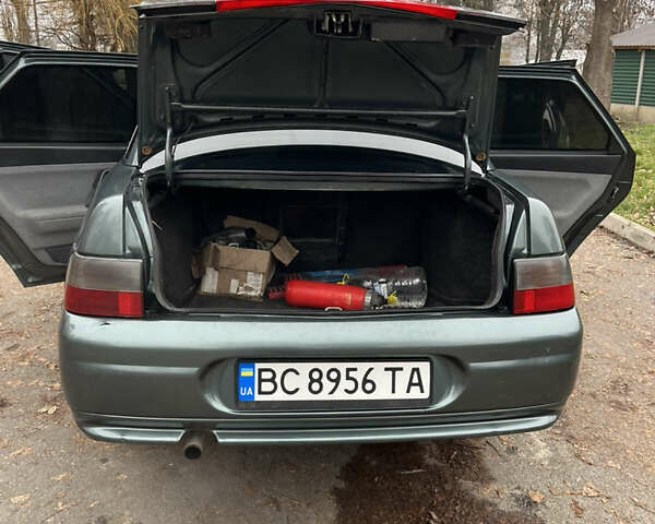 Зелений ВАЗ 2110, об'ємом двигуна 1.6 л та пробігом 250 тис. км за 2150 $, фото 22 на Automoto.ua