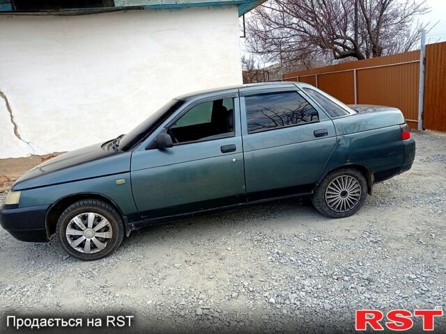 Зеленый ВАЗ 2110, объемом двигателя 1.6 л и пробегом 111 тыс. км за 1500 $, фото 1 на Automoto.ua