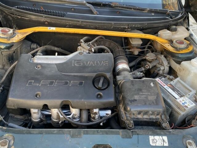 Зеленый ВАЗ 2110, объемом двигателя 1.6 л и пробегом 236 тыс. км за 1100 $, фото 4 на Automoto.ua