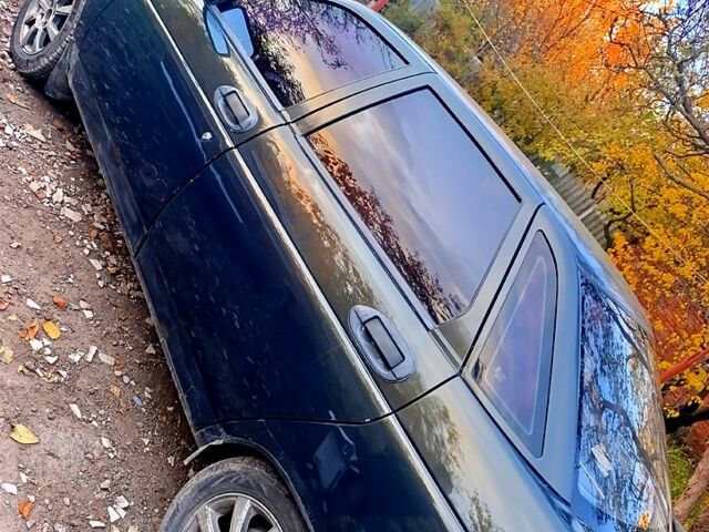 Зеленый ВАЗ 2110, объемом двигателя 1.6 л и пробегом 0 тыс. км за 1600 $, фото 3 на Automoto.ua