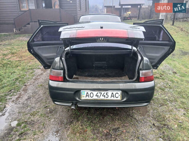 Зелений ВАЗ 2110, об'ємом двигуна 1.6 л та пробігом 126 тис. км за 1850 $, фото 6 на Automoto.ua