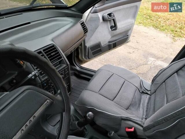 ВАЗ 2110 2006 у Миколаєві на Automoto.ua Зелений ВАЗ 2110, об'ємом двигуна 1.6 л та пробігом 77 тис. км за 2999 $, фото 1 на Automoto.ua