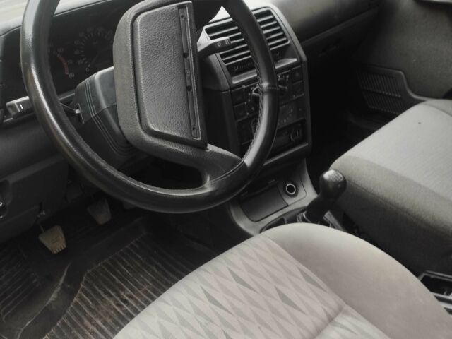 Зеленый ВАЗ 2110, объемом двигателя 1.6 л и пробегом 3 тыс. км за 1600 $, фото 3 на Automoto.ua