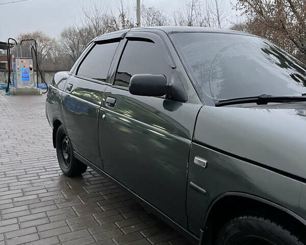 Зеленый ВАЗ 2110, объемом двигателя 1.6 л и пробегом 280 тыс. км за 2200 $, фото 9 на Automoto.ua