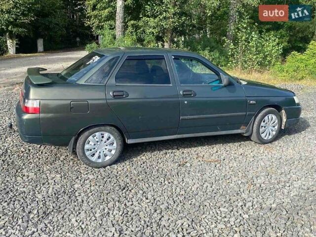 Зеленый ВАЗ 2110, объемом двигателя 1.6 л и пробегом 183 тыс. км за 1600 $, фото 2 на Automoto.ua