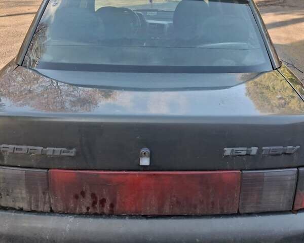 Зеленый ВАЗ 2110, объемом двигателя 1.6 л и пробегом 250 тыс. км за 1400 $, фото 3 на Automoto.ua