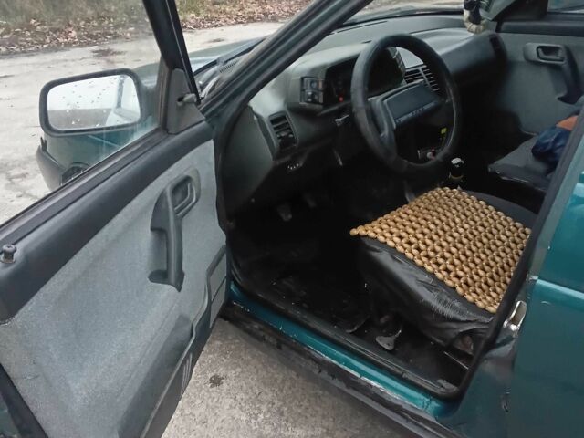 Зеленый ВАЗ 2110, объемом двигателя 0 л и пробегом 227 тыс. км за 1350 $, фото 5 на Automoto.ua