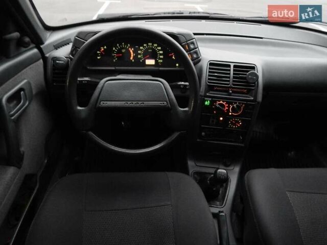 Зеленый ВАЗ 2110, объемом двигателя 1.6 л и пробегом 190 тыс. км за 1800 $, фото 19 на Automoto.ua