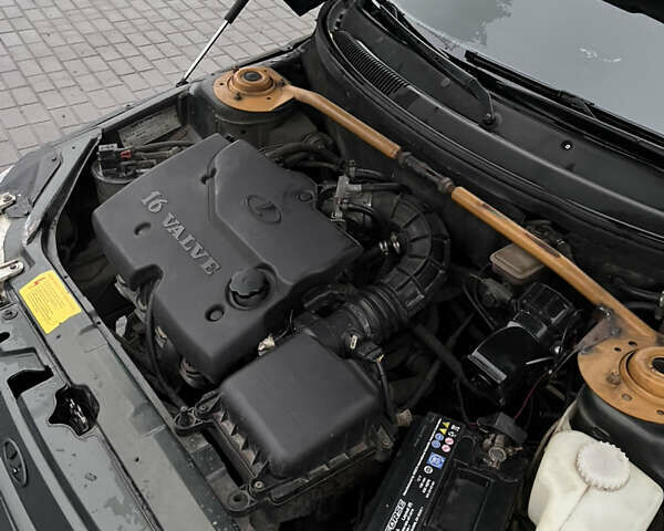 Зеленый ВАЗ 2110, объемом двигателя 1.6 л и пробегом 280 тыс. км за 2200 $, фото 12 на Automoto.ua