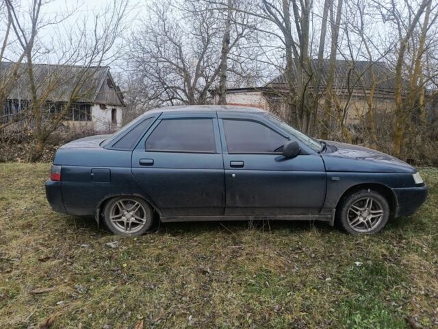 Зеленый ВАЗ 2110, объемом двигателя 1.6 л и пробегом 250 тыс. км за 1100 $, фото 2 на Automoto.ua