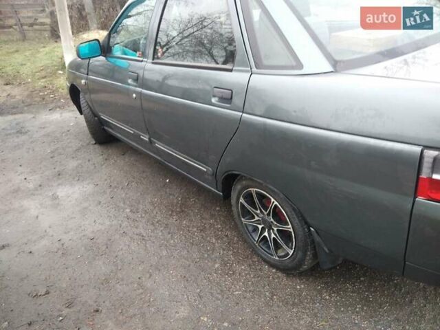 Зеленый ВАЗ 2110, объемом двигателя 1.6 л и пробегом 130 тыс. км за 1500 $, фото 2 на Automoto.ua