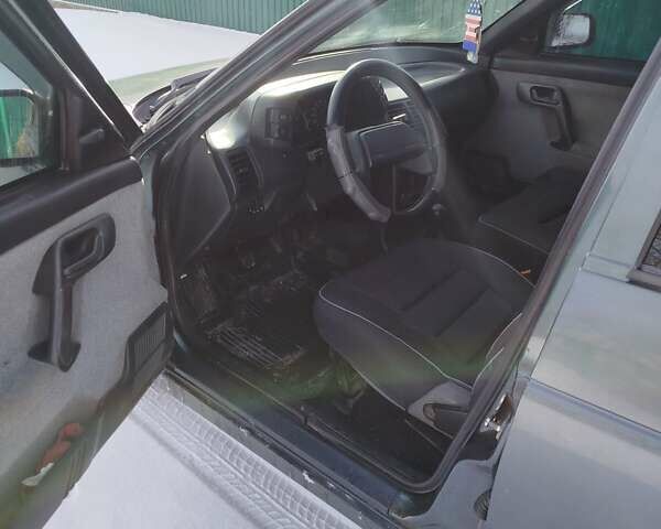 Зелений ВАЗ 2110, об'ємом двигуна 1.6 л та пробігом 159 тис. км за 2200 $, фото 2 на Automoto.ua