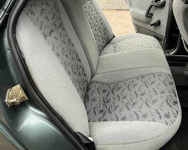 Зелений ВАЗ 2110, об'ємом двигуна 1.6 л та пробігом 250 тис. км за 2150 $, фото 19 на Automoto.ua