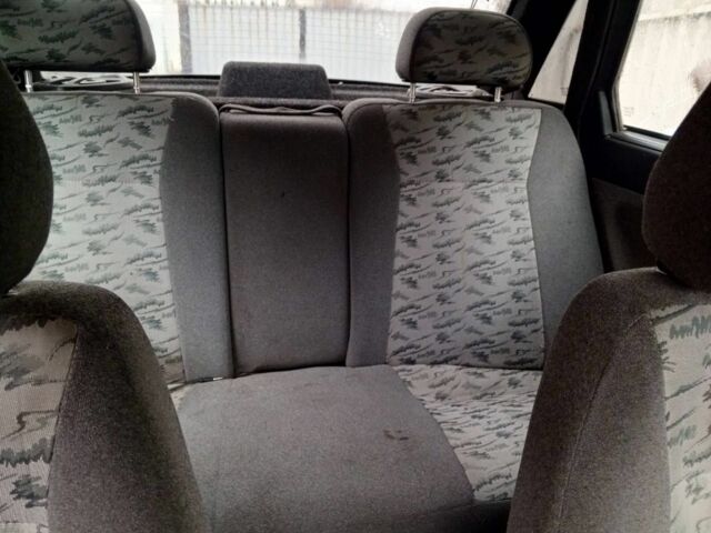 ВАЗ 2110 2006 у Харкові на Automoto.ua Зелений ВАЗ 2110, об'ємом двигуна 1.6 л та пробігом 205 тис. км за 1449 $, фото 10 на Automoto.ua