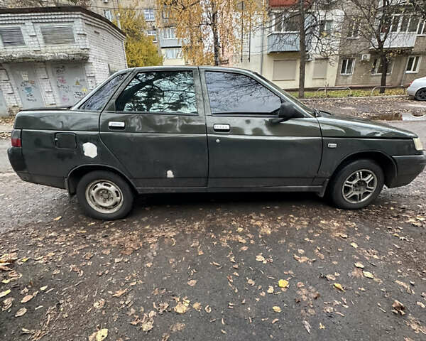 Зеленый ВАЗ 2110, объемом двигателя 1.6 л и пробегом 365 тыс. км за 1500 $, фото 4 на Automoto.ua