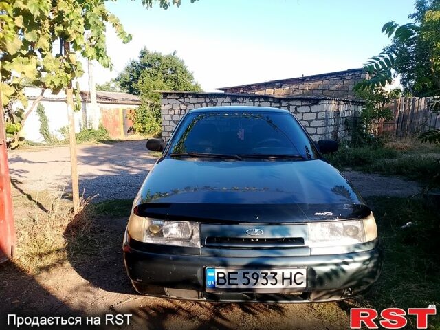 Зеленый ВАЗ 2110, объемом двигателя 1.6 л и пробегом 225 тыс. км за 1700 $, фото 6 на Automoto.ua