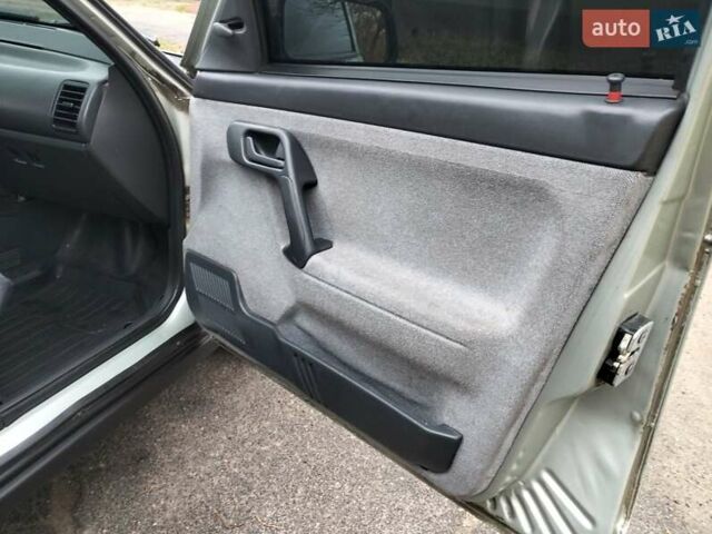 ВАЗ 2110 2006 у Миколаєві на Automoto.ua Зелений ВАЗ 2110, об'ємом двигуна 1.6 л та пробігом 77 тис. км за 2999 $, фото 22 на Automoto.ua