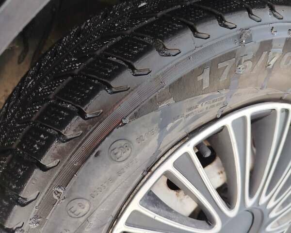 Зелений ВАЗ 2110, об'ємом двигуна 1.6 л та пробігом 159 тис. км за 2200 $, фото 5 на Automoto.ua