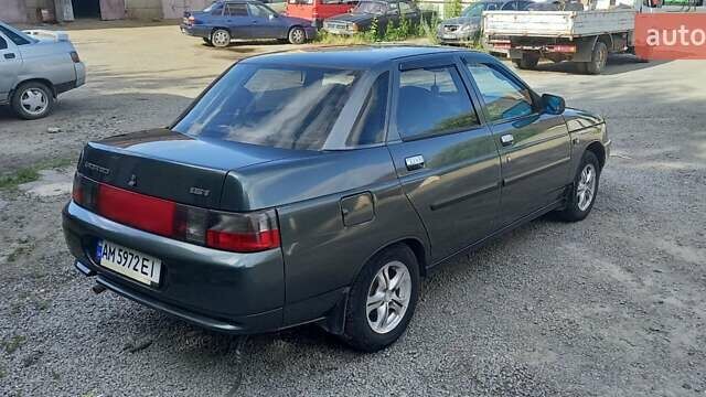 Зеленый ВАЗ 2110, объемом двигателя 1.6 л и пробегом 145 тыс. км за 2300 $, фото 3 на Automoto.ua