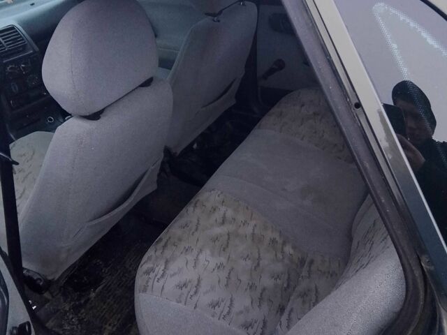 Зеленый ВАЗ 2110, объемом двигателя 10 л и пробегом 2 тыс. км за 1185 $, фото 4 на Automoto.ua