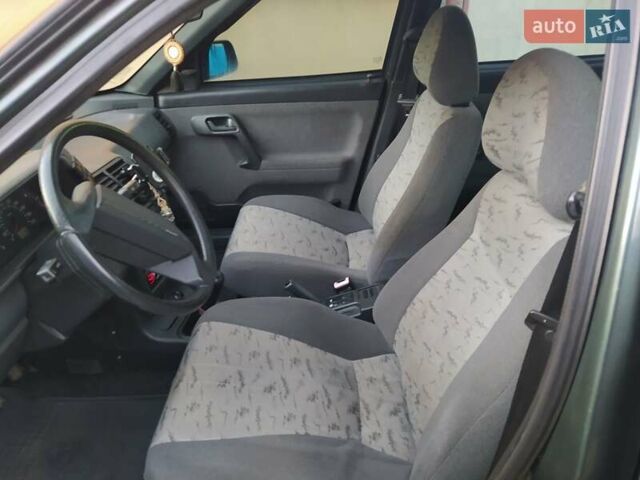 Зеленый ВАЗ 2110, объемом двигателя 1.6 л и пробегом 152 тыс. км за 2500 $, фото 13 на Automoto.ua
