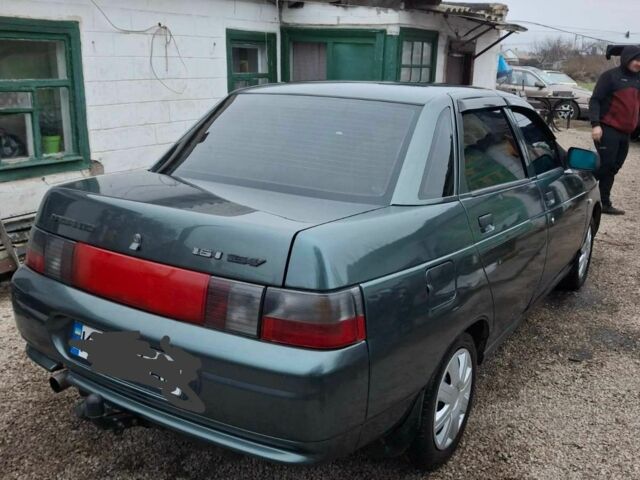 Зеленый ВАЗ 2110, объемом двигателя 1.6 л и пробегом 190 тыс. км за 2400 $, фото 2 на Automoto.ua