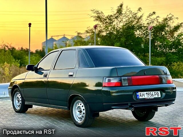 Зеленый ВАЗ 2110, объемом двигателя 1.6 л и пробегом 127 тыс. км за 2650 $, фото 2 на Automoto.ua