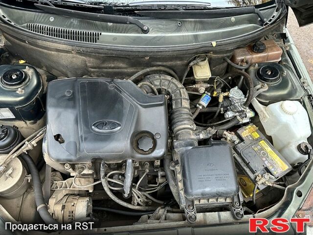 Зелений ВАЗ 2110, об'ємом двигуна 1.6 л та пробігом 365 тис. км за 1500 $, фото 10 на Automoto.ua