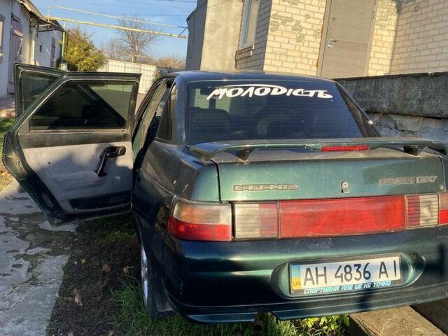 Зеленый ВАЗ 2110, объемом двигателя 1.6 л и пробегом 236 тыс. км за 1100 $, фото 2 на Automoto.ua