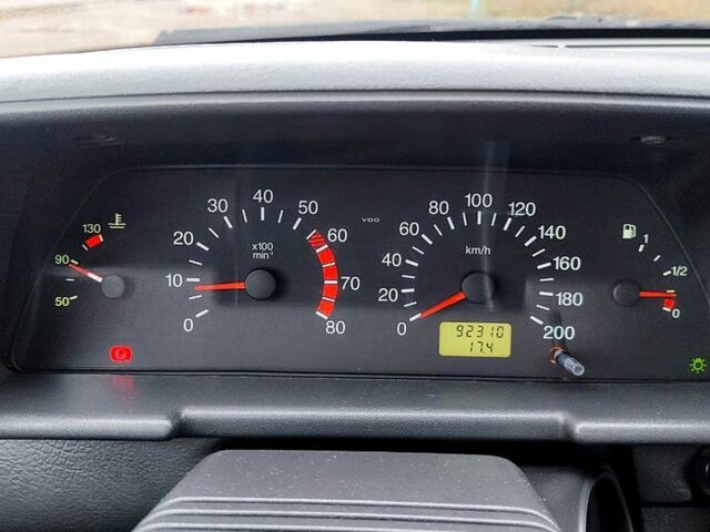 Зелений ВАЗ 2110, об'ємом двигуна 1.6 л та пробігом 92 тис. км за 2490 $, фото 11 на Automoto.ua