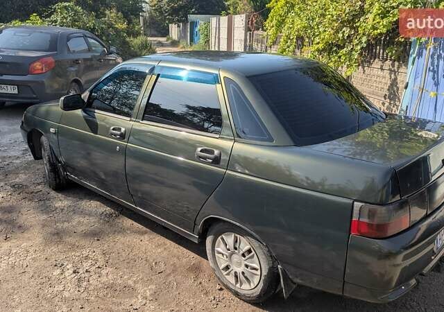 Зеленый ВАЗ 2110, объемом двигателя 1.6 л и пробегом 266 тыс. км за 1700 $, фото 5 на Automoto.ua