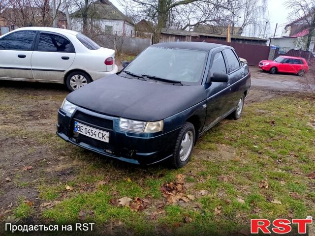 Зеленый ВАЗ 2110, объемом двигателя 1.6 л и пробегом 253 тыс. км за 1700 $, фото 1 на Automoto.ua