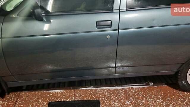 Зеленый ВАЗ 2110, объемом двигателя 1.6 л и пробегом 233 тыс. км за 2900 $, фото 12 на Automoto.ua