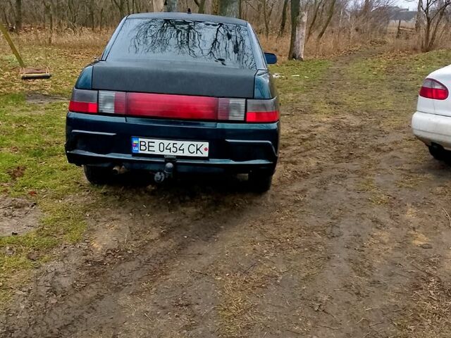 Зеленый ВАЗ 2110, объемом двигателя 1.6 л и пробегом 253 тыс. км за 1700 $, фото 2 на Automoto.ua