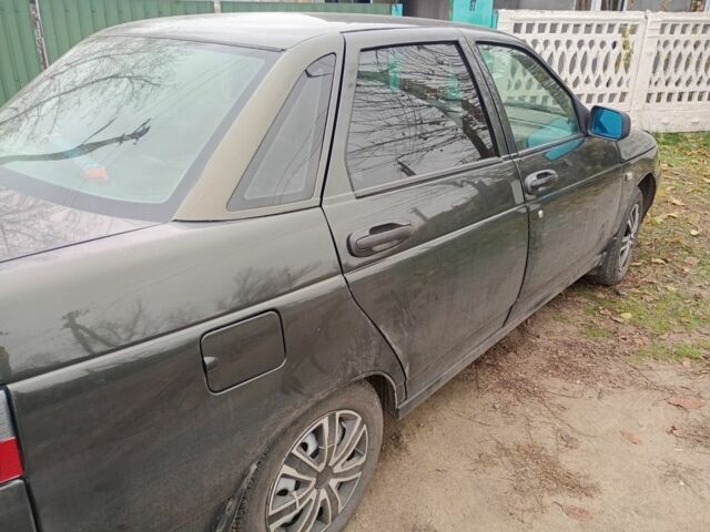 Зеленый ВАЗ 2110, объемом двигателя 1.6 л и пробегом 197 тыс. км за 2500 $, фото 1 на Automoto.ua