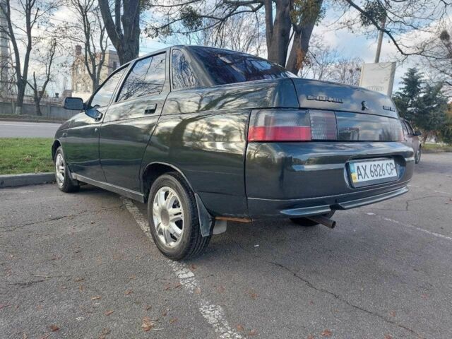 Зеленый ВАЗ 2110, объемом двигателя 1.6 л и пробегом 170 тыс. км за 2000 $, фото 4 на Automoto.ua