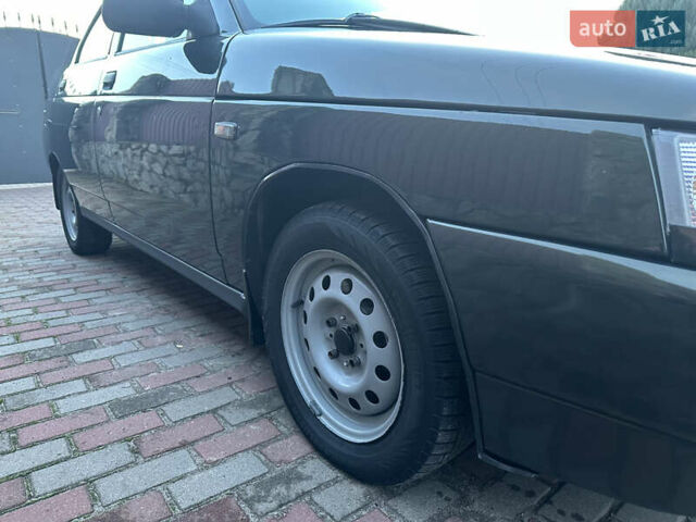 Зелений ВАЗ 2110, об'ємом двигуна 1.6 л та пробігом 87 тис. км за 2999 $, фото 13 на Automoto.ua