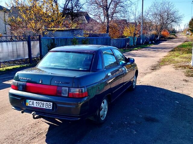 Зелений ВАЗ 2110, об'ємом двигуна 1.6 л та пробігом 165 тис. км за 2100 $, фото 4 на Automoto.ua