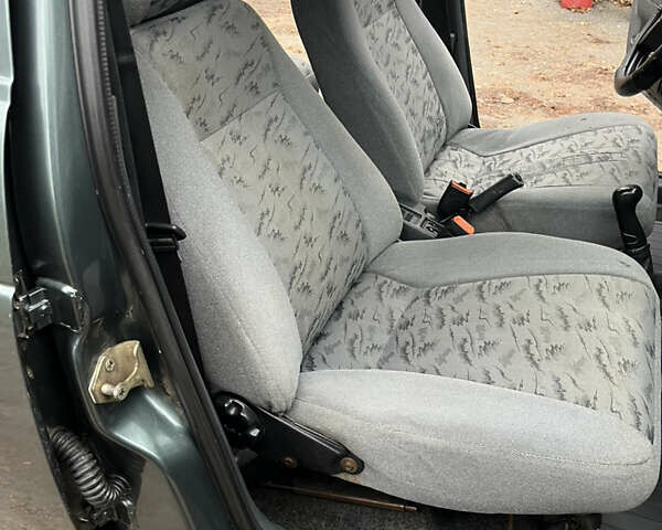 Зелений ВАЗ 2110, об'ємом двигуна 1.6 л та пробігом 250 тис. км за 2150 $, фото 18 на Automoto.ua