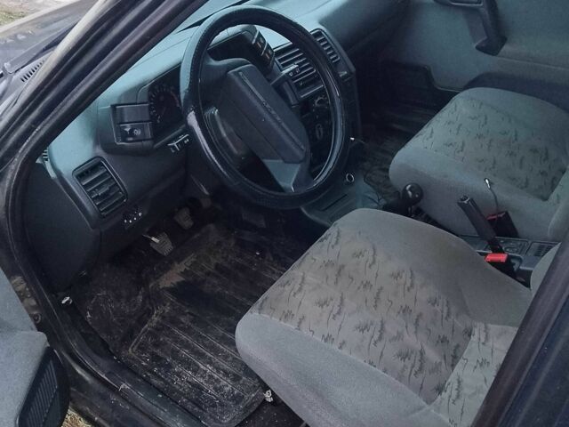 Зеленый ВАЗ 2110, объемом двигателя 10 л и пробегом 2 тыс. км за 1185 $, фото 3 на Automoto.ua