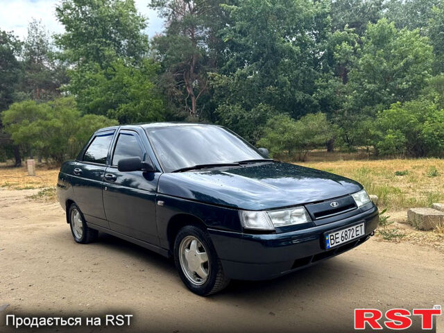 Зеленый ВАЗ 2110, объемом двигателя 1.6 л и пробегом 200 тыс. км за 2500 $, фото 2 на Automoto.ua