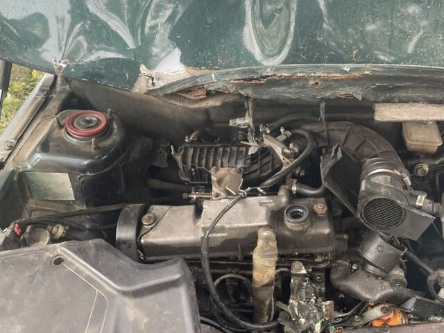 Зеленый ВАЗ 2110, объемом двигателя 0 л и пробегом 230 тыс. км за 500 $, фото 1 на Automoto.ua