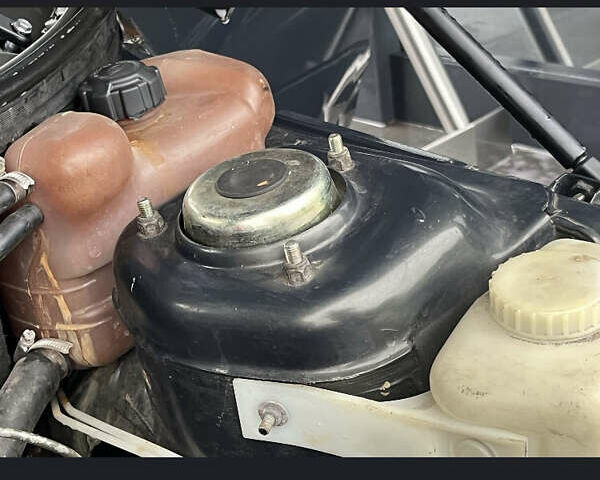 Зелений ВАЗ 2110, об'ємом двигуна 1.6 л та пробігом 121 тис. км за 2199 $, фото 10 на Automoto.ua