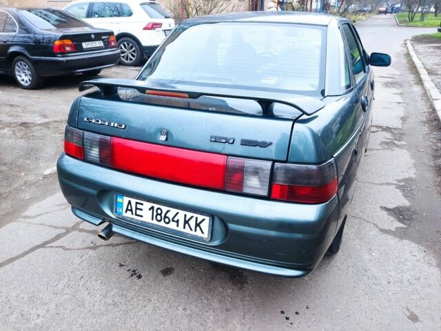 Зеленый ВАЗ 2110, объемом двигателя 1.6 л и пробегом 303 тыс. км за 1419 $, фото 2 на Automoto.ua