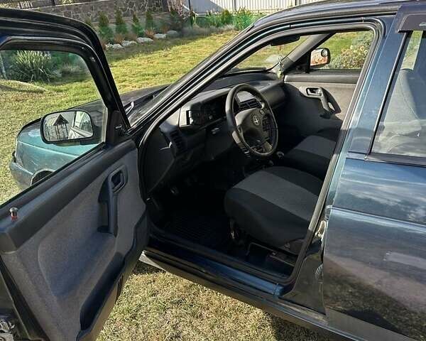 Зелений ВАЗ 2110, об'ємом двигуна 1.5 л та пробігом 364 тис. км за 1900 $, фото 5 на Automoto.ua