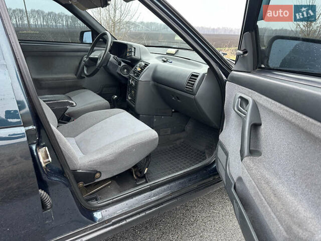 Зеленый ВАЗ 2110, объемом двигателя 1.6 л и пробегом 180 тыс. км за 2650 $, фото 20 на Automoto.ua