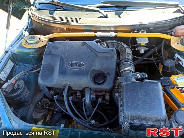 Зеленый ВАЗ 2110, объемом двигателя 1.6 л и пробегом 0 тыс. км за 3500 $, фото 5 на Automoto.ua
