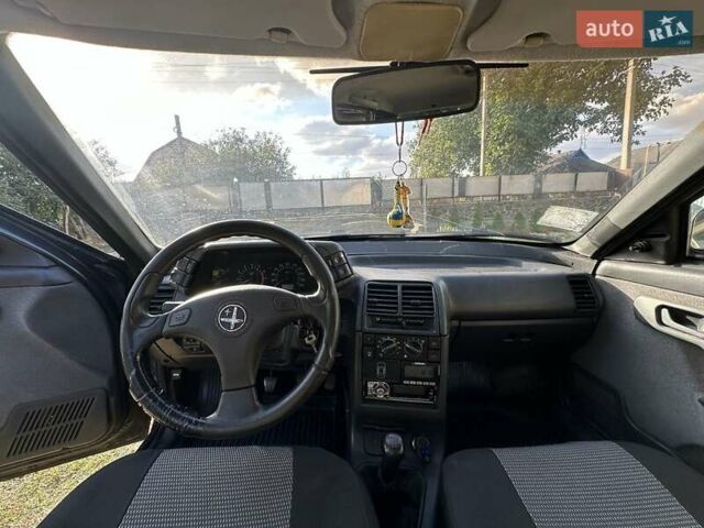 Зелений ВАЗ 2110, об'ємом двигуна 1.5 л та пробігом 364 тис. км за 1900 $, фото 6 на Automoto.ua