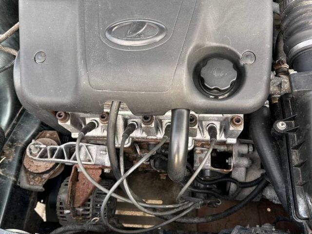 Зеленый ВАЗ 2110, объемом двигателя 0 л и пробегом 225 тыс. км за 2300 $, фото 5 на Automoto.ua