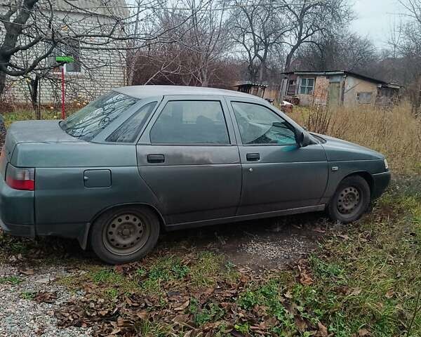 Зеленый ВАЗ 2110, объемом двигателя 1.6 л и пробегом 510 тыс. км за 1500 $, фото 3 на Automoto.ua